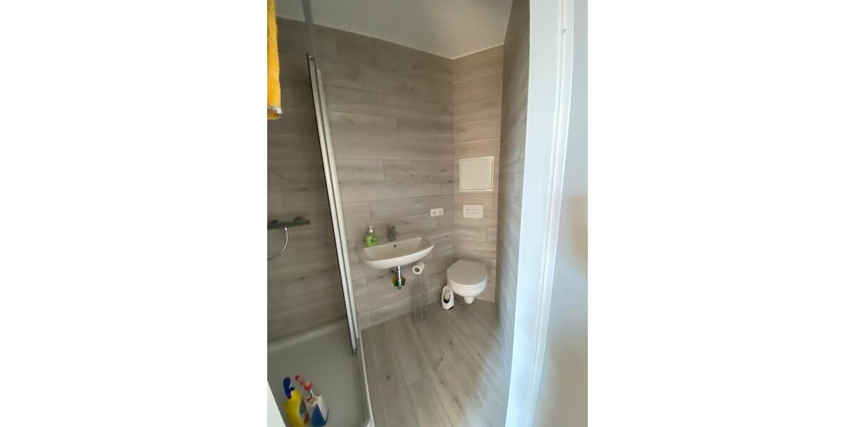 Etagenwohnung Zwickau - 2 Zimmer, 52 m&sup2;, 430&euro; | Angebot:21107701