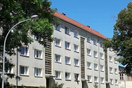 Wohnung Werdau - 2 Zimmer, 48 m&sup2;, 287&euro; | Angebot:26020720