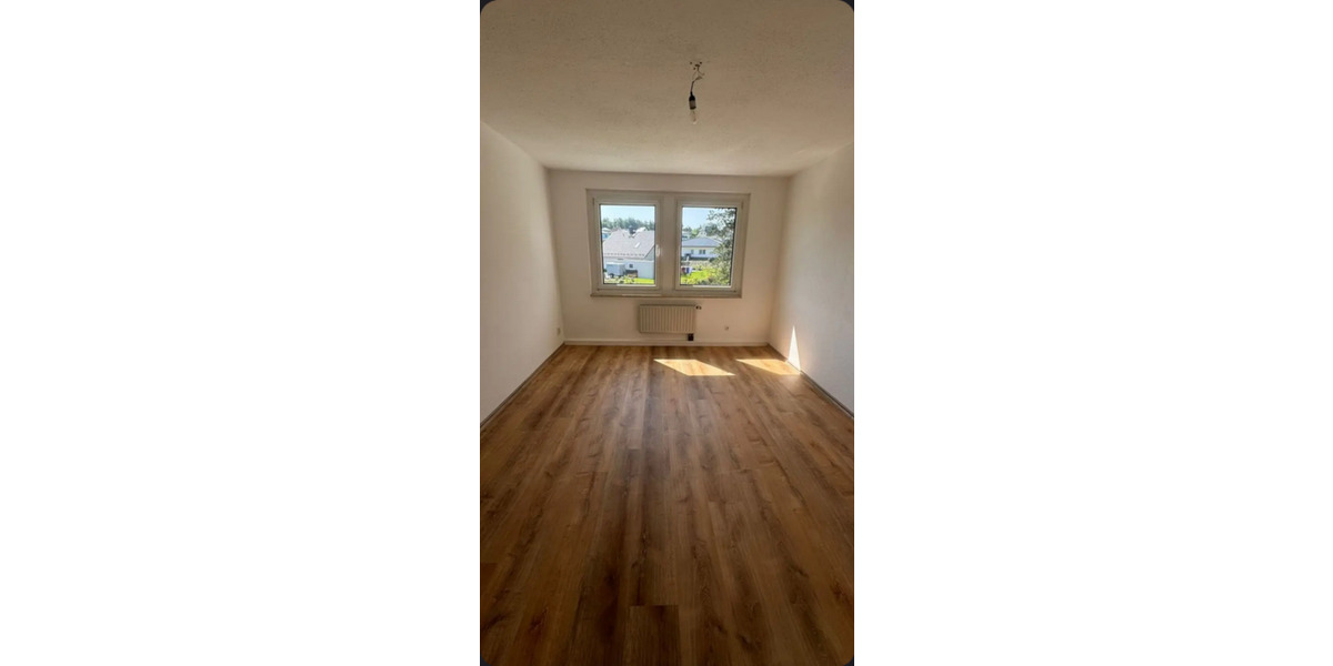 Etagenwohnung Rodewisch - 2 Zimmer, 46 m&sup2;, 260&euro; | Angebot:23091048