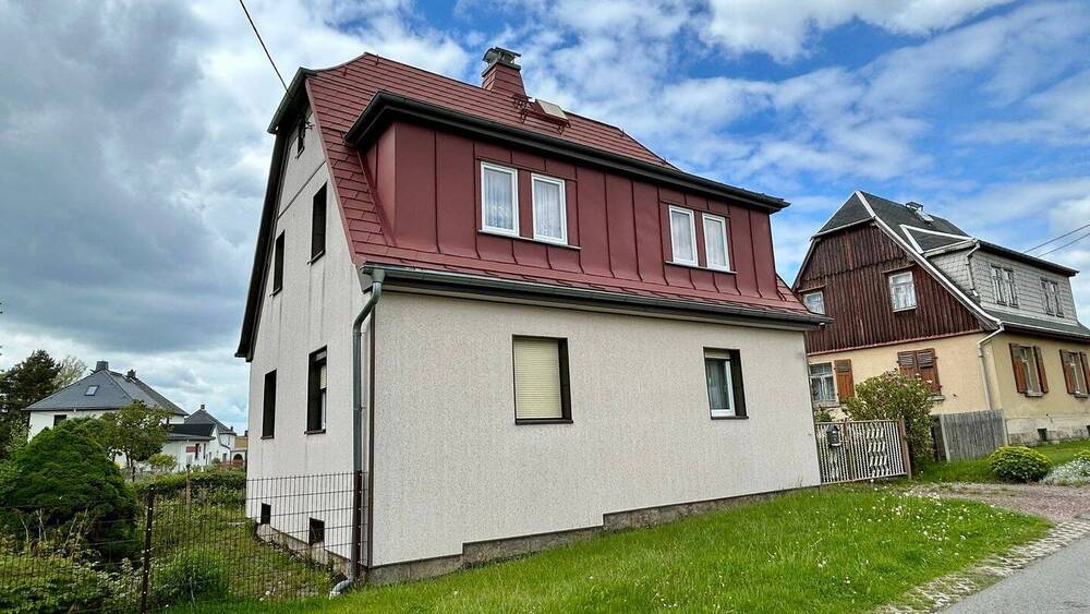 Einfamilienhaus Falkenstein - 7 Zimmer, 95 m&sup2;, 80.000&euro; | Angebot:26741161