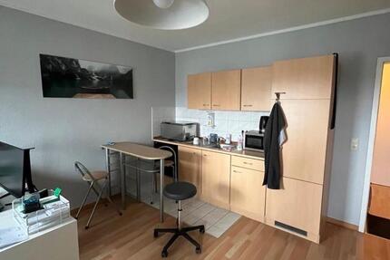 Wohnung Zwickau Zwickau-Nord - 1 Zimmer, 33 m&sup2;, 450&euro; | Angebot:26150210