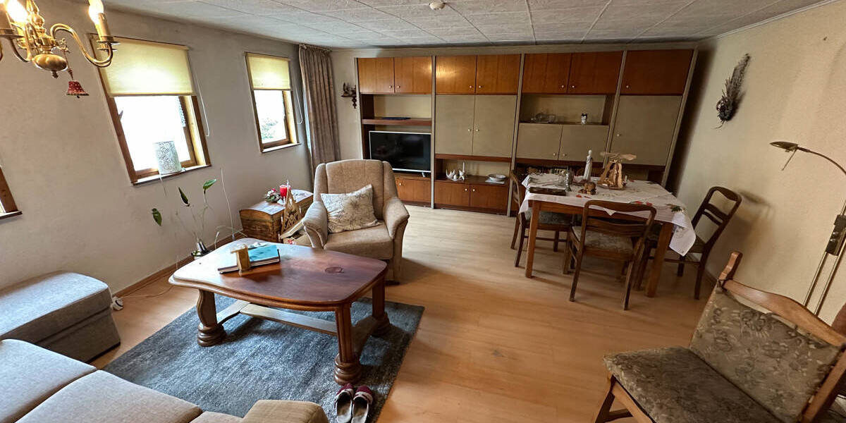 Mehrfamilienhaus, Wohnhaus Hartenstein - 1 Zimmer, 120 m&sup2;, 34.000&euro; | Angebot:25688279