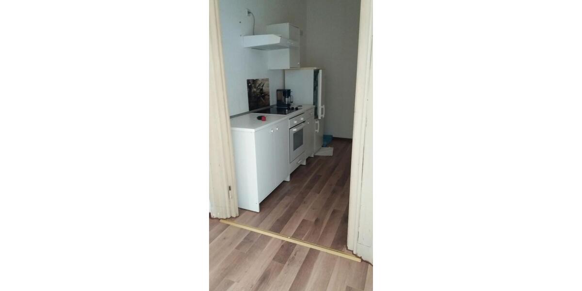 Etagenwohnung Meerane - 2 Zimmer, 44 m&sup2;, 250&euro; | Angebot:25432914