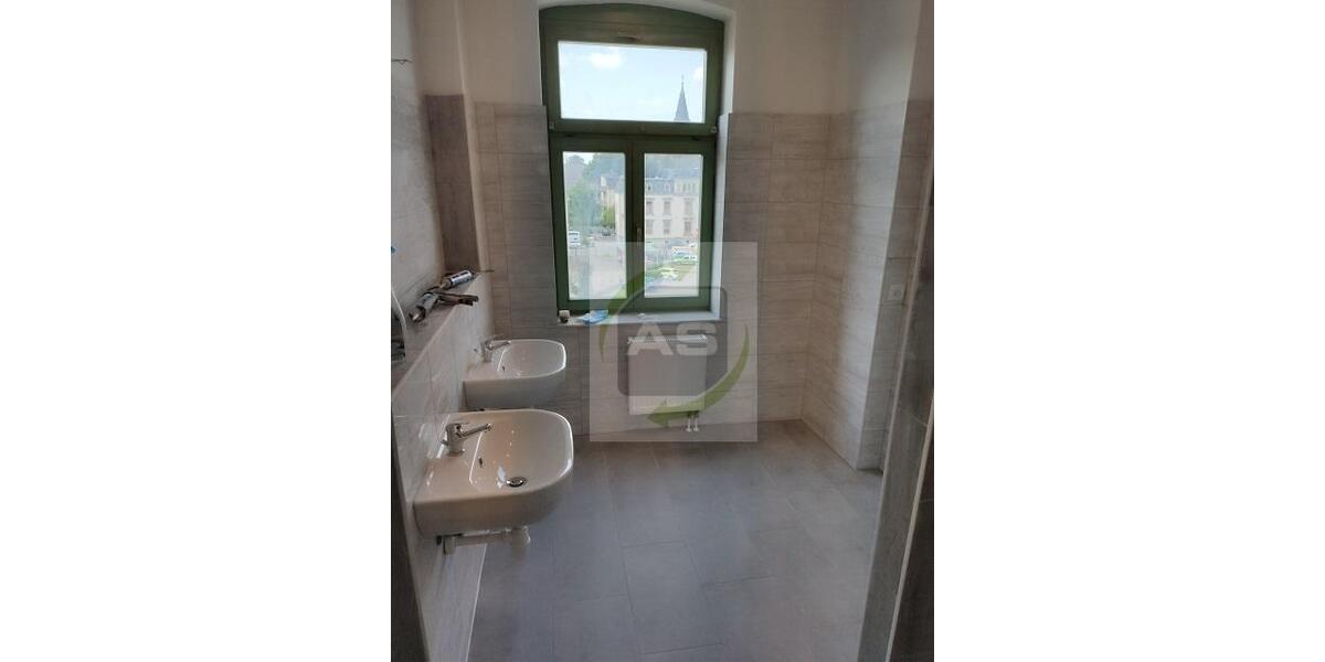 Etagenwohnung Zwickau - 4 Zimmer, 97 m&sup2;, 720&euro; | Angebot:25719762