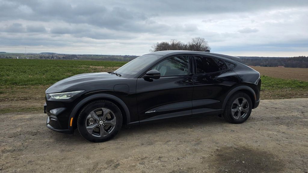Ford Mustang Mach-E 99.500 km 27.500 &euro; Crimmitschau 08451