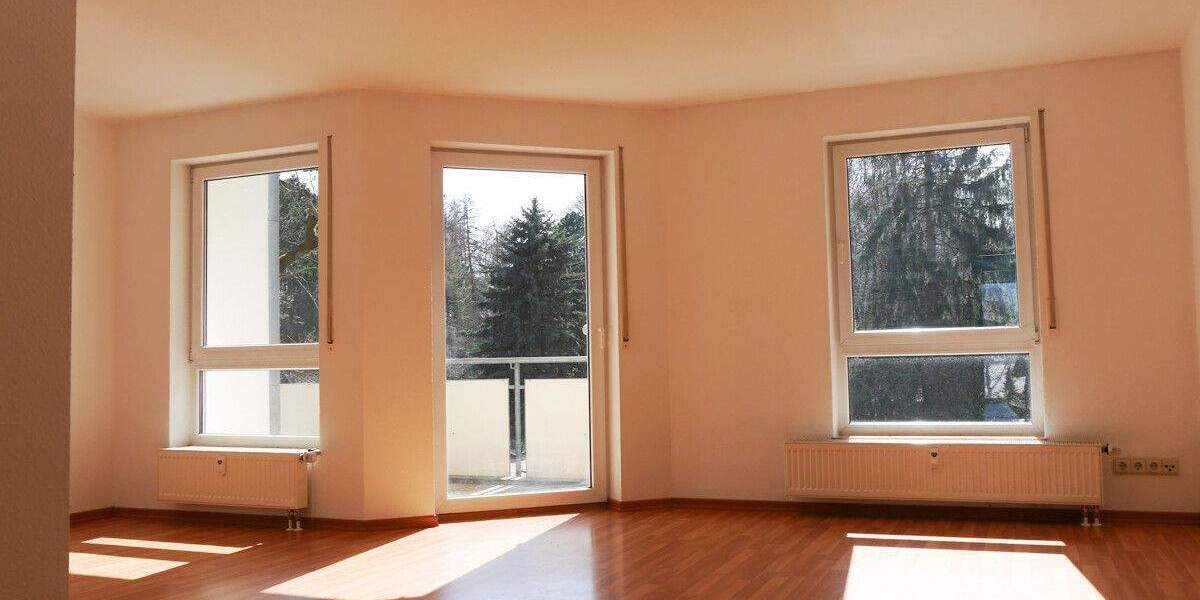Etagenwohnung Limbach-Oberfrohna Oberfrohna - 3 Zimmer, 75 m&sup2;, 79.900&euro; | Angebot:25744580