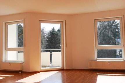 Wohnung Limbach-Oberfrohna Oberfrohna - 3 Zimmer, 75 m&sup2;, 79.900&euro; | Angebot:25744580