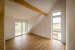 Etagenwohnung Stollberg (Erzgebirge) - 5 Zimmer, 120 m&sup2;, 11&euro; | Angebot:25803443