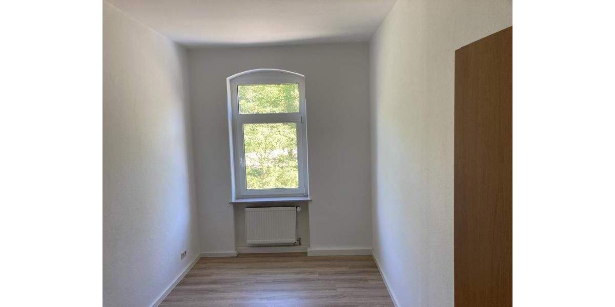 Etagenwohnung Zwickau Eckersbach - 3 Zimmer, 76 m&sup2;, 49.000&euro; | Angebot:25707392