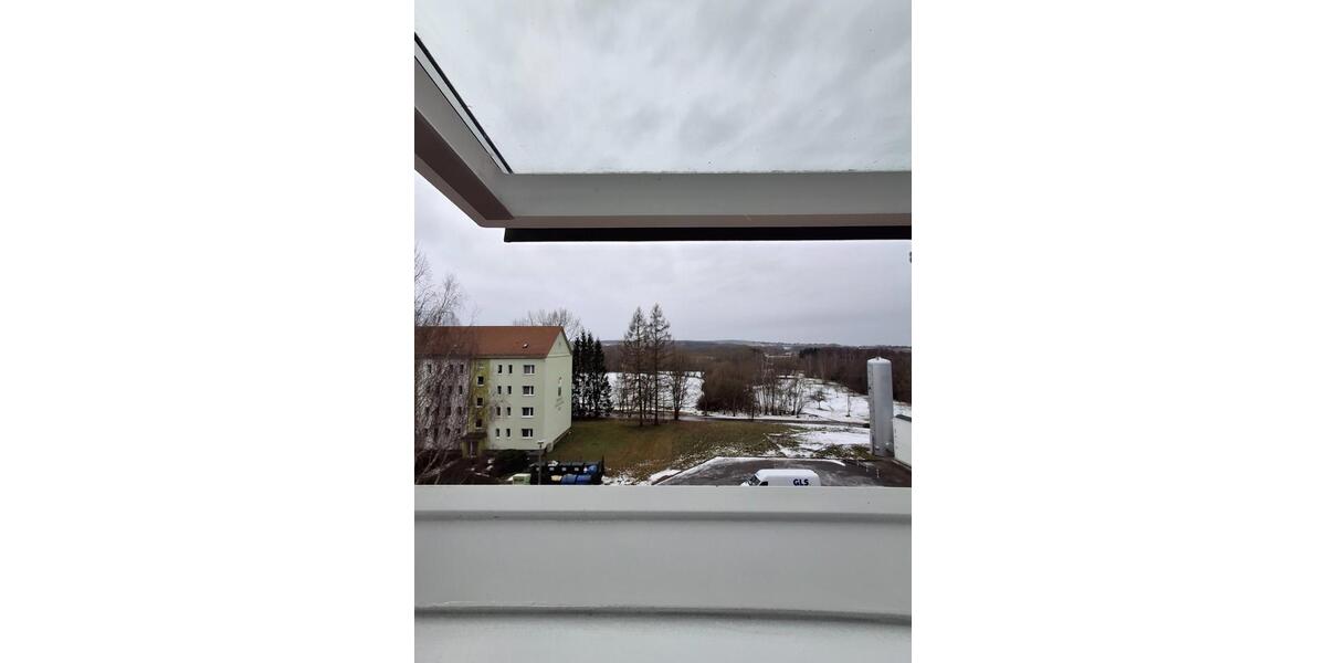 Dachgeschoßwohnung Limbach-Oberfrohna Oberfrohna - 4 Zimmer, 90 m&sup2;, 581&euro; | Angebot:24570447