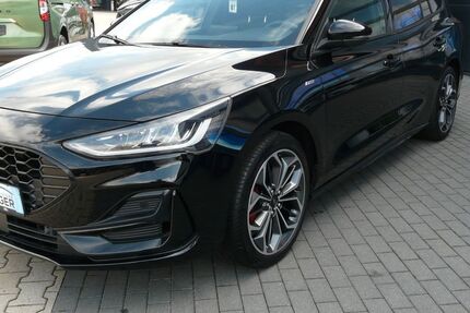 Ford Focus 47.363 km 17.975 &euro; Schmölln 04626
