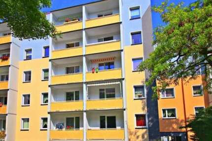 Wohnung Zwickau Neuplanitz - 3 Zimmer, 58 m&sup2;, 383&euro; | Angebot:26844788