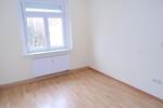 Etagenwohnung Werdau - 4 Zimmer, 89 m&sup2;, 490&euro; | Angebot:23779156