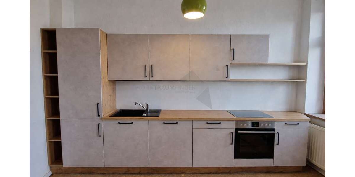 Etagenwohnung Zwickau Mitte-West - 4 Zimmer, 140 m&sup2;, 940&euro; | Angebot:25977110