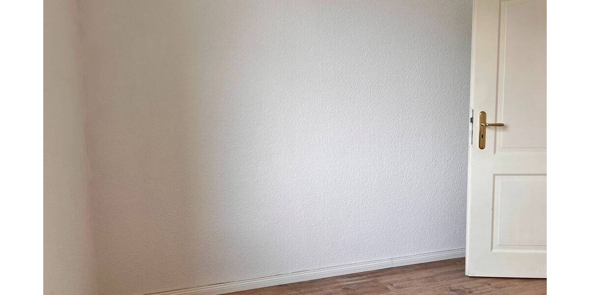 Etagenwohnung Reichenbach Friesen - 3 Zimmer, 62 m&sup2;, 300&euro; | Angebot:26015990