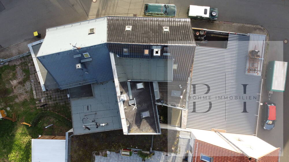 Einfamilienhaus Crimmitschau - 7 Zimmer, 154 m&sup2;, 79.000&euro; | Angebot:25769862