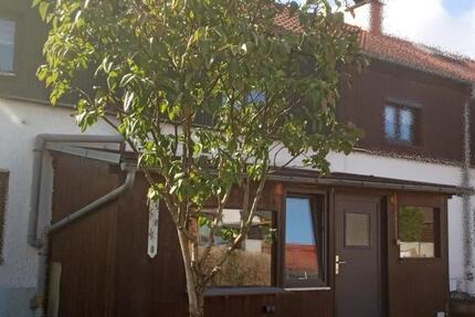 Haus Zwickau - 2 Zimmer, 59 m&sup2;, 75.000&euro; | Angebot:26039563