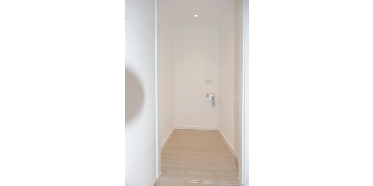 Dachgeschoßwohnung Zwickau Zwickau-Nord - 4 Zimmer, 95 m&sup2;, 955&euro; | Angebot:23768171