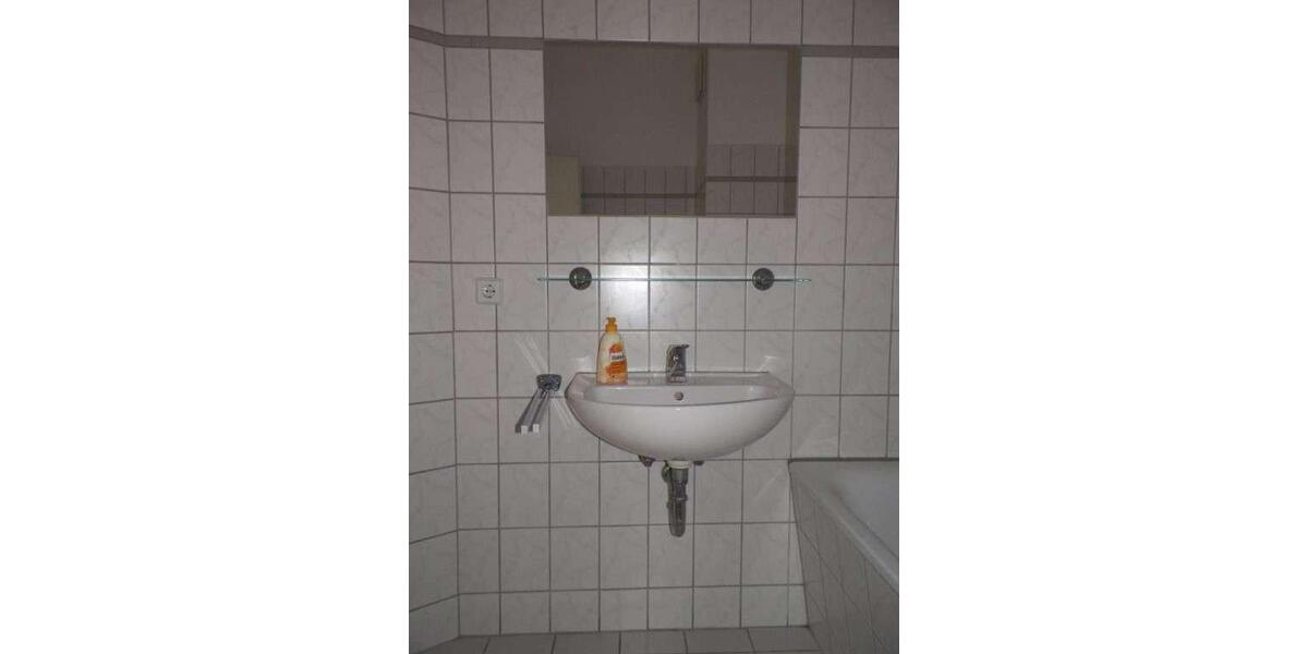 Etagenwohnung Zwickau - 3 Zimmer, 65 m&sup2;, 439&euro; | Angebot:24589901