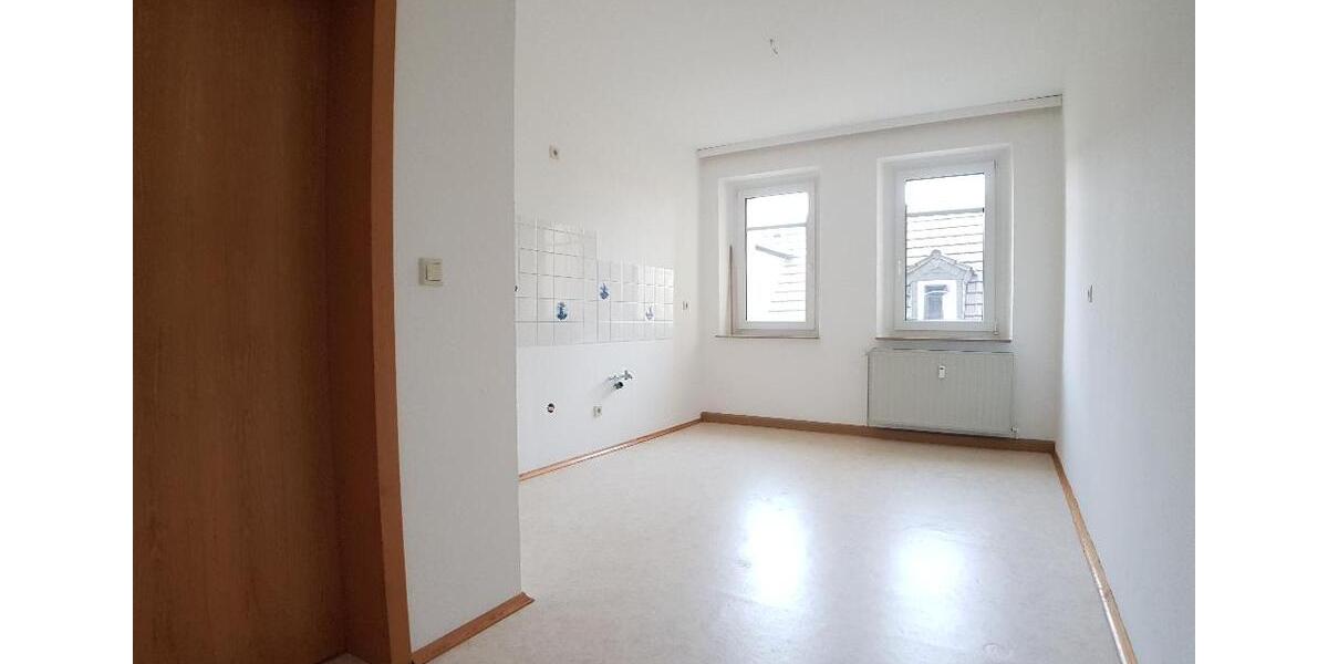 Etagenwohnung Waldenburg - 2 Zimmer, 76 m&sup2;, 300&euro; | Angebot:20444550