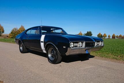 Oldsmobile Cutlass 40.320 km 48.500 &euro; Limbach-Oberfrohna 09212