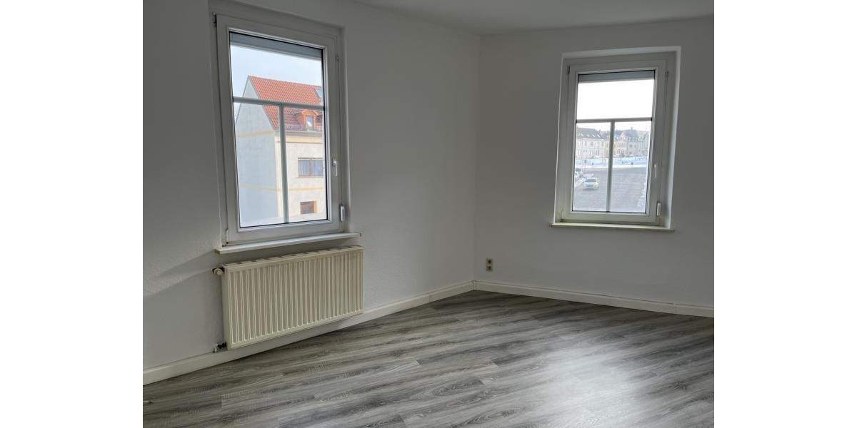 Etagenwohnung Meerane - 3.5 Zimmer, 85 m&sup2;, 445&euro; | Angebot:24677183