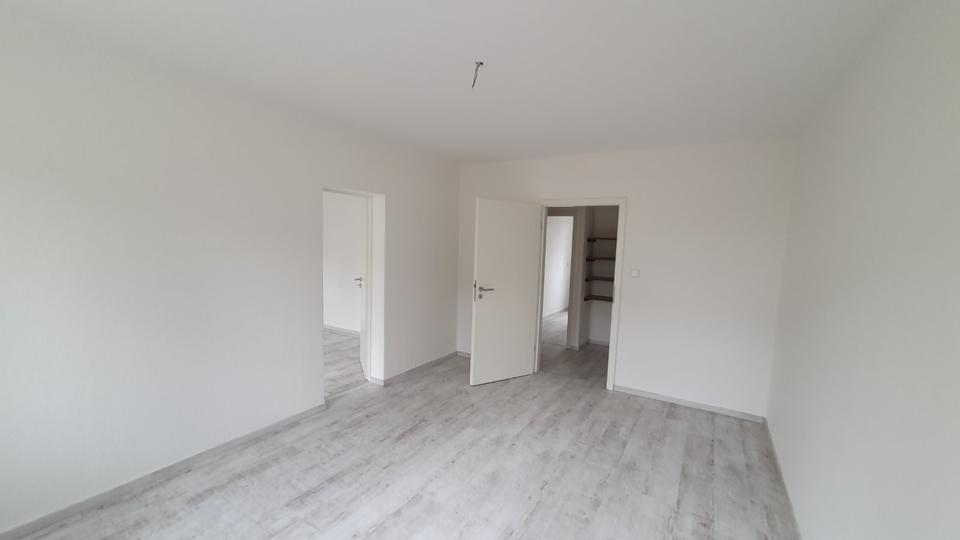 Erdgeschoßwohnung Wildenfels - 3 Zimmer, 56 m&sup2;, 270&euro; | Angebot:25055997