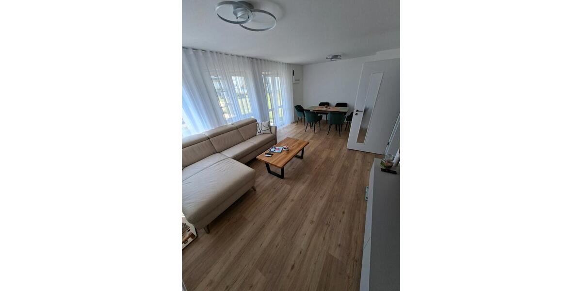 Erdgeschoßwohnung Zwickau Zwickau-West - 3 Zimmer, 66 m&sup2;, 149.000&euro; | Angebot:27192230