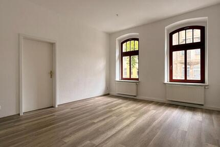 Wohnung Zwickau Zwickau-Nord - 3 Zimmer, 72 m&sup2;, 470&euro; | Angebot:26665627