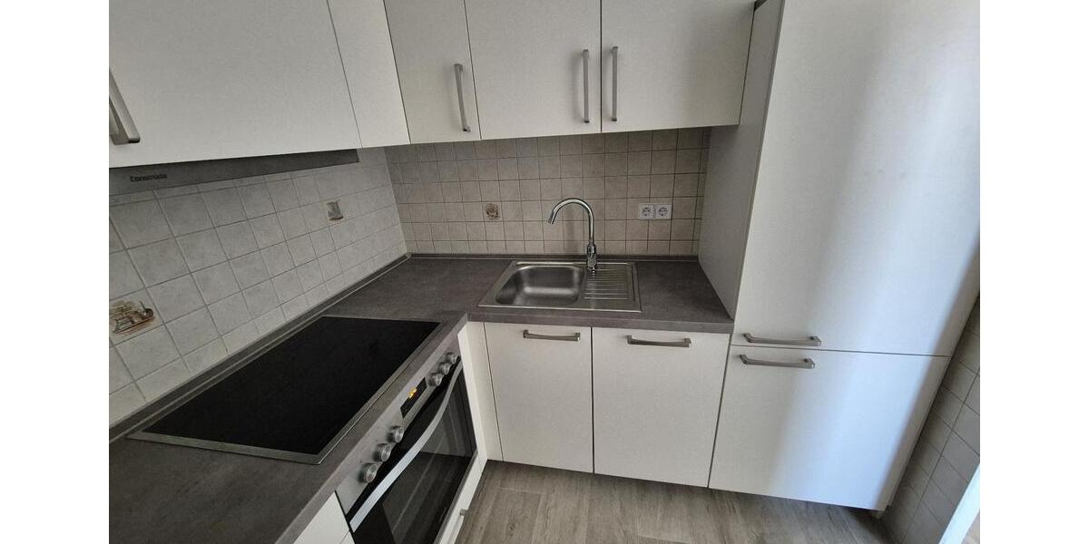 Etagenwohnung Hohenstein-Ernstthal Ernstthal - 3 Zimmer, 69 m&sup2;, 425&euro; | Angebot:24704363