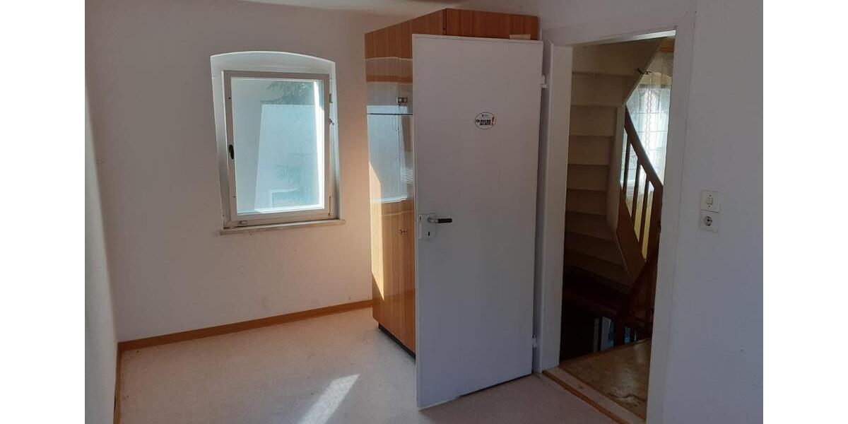 Einfamilienhaus Nobitz - 3 Zimmer, 75 m&sup2;, 45.000&euro; | Angebot:25857467