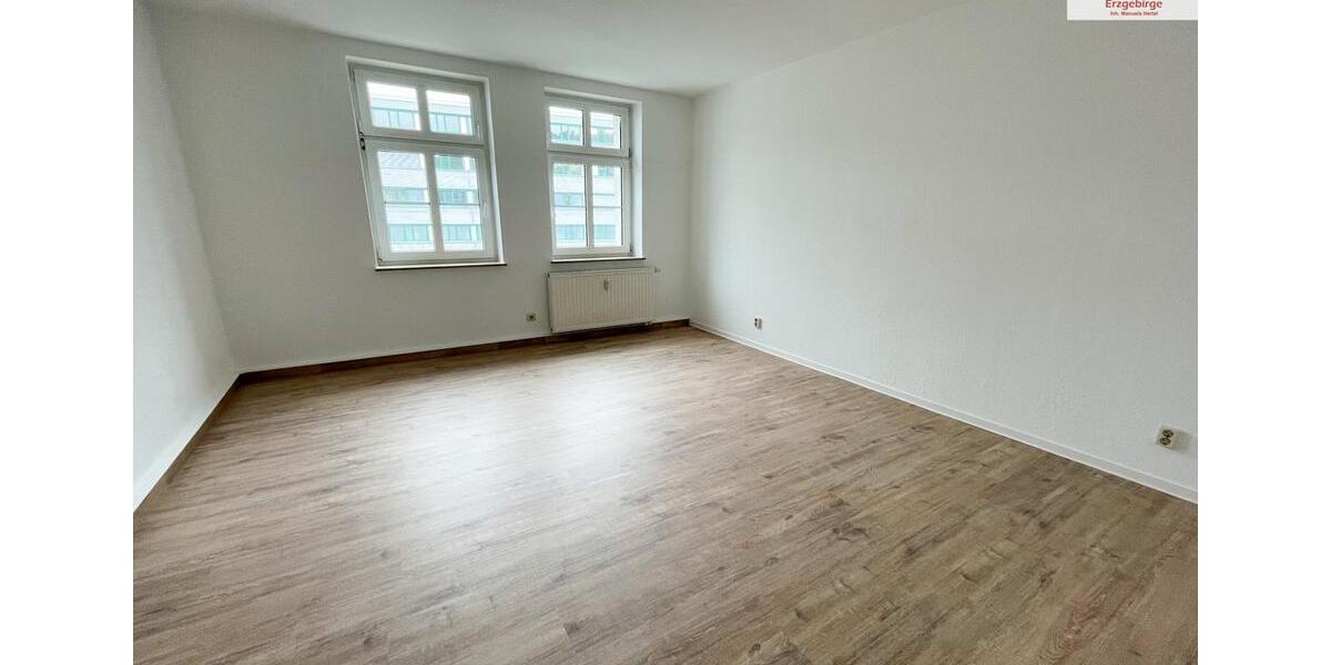 Etagenwohnung Gornsdorf - 2 Zimmer, 61 m&sup2;, 350&euro; | Angebot:23713780