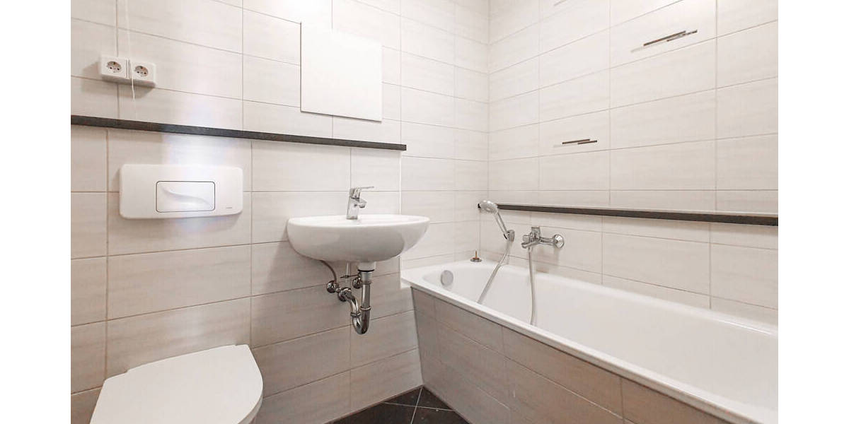 Etagenwohnung Zwickau Eckersbach - 2 Zimmer, 57 m&sup2;, 331&euro; | Angebot:25676694