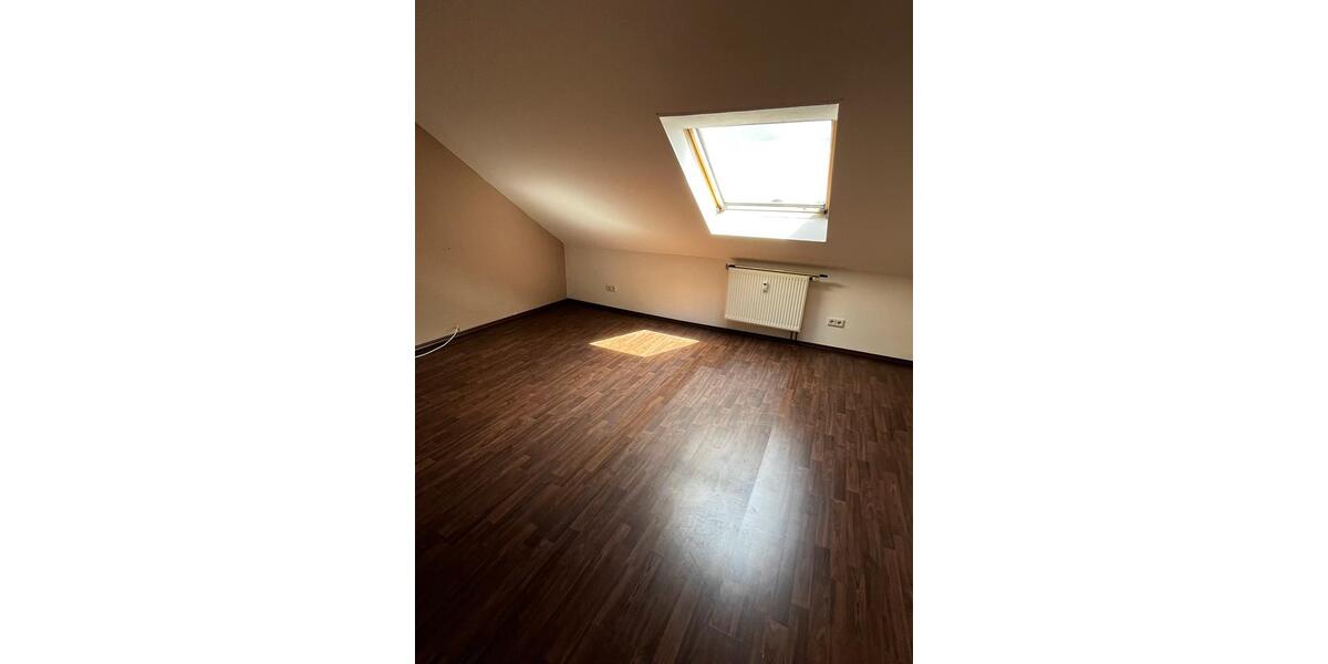 Maisonettenwohnung Greiz - 2 Zimmer, 103 m&sup2;, 500&euro; | Angebot:24764868