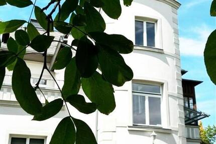 Wohnung Meerane - 4 Zimmer, 127 m&sup2;, 735&euro; | Angebot:25749736