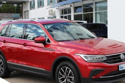 VW Tiguan 33.219 km 26.479 &euro; Limbach-Oberfrohna 09212