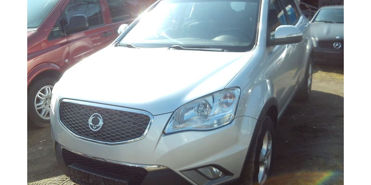 SsangYong Korando 172.000 km 4.800 &euro; Limbach-Oberfrohna 09212