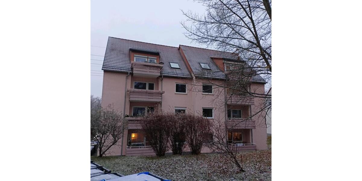 Etagenwohnung Zwickau Auerbach - 4 Zimmer, 98 m&sup2;, 110.000&euro; | Angebot:24486561