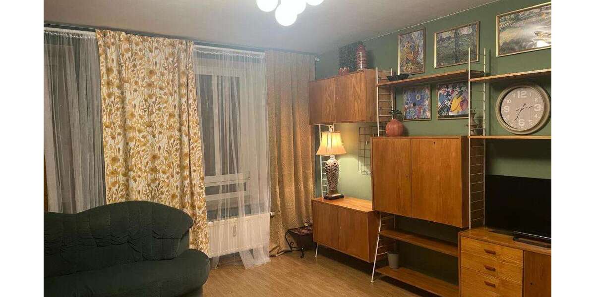 Etagenwohnung Zwickau - 2 Zimmer, 49 m&sup2;, 36.000&euro; | Angebot:26905565