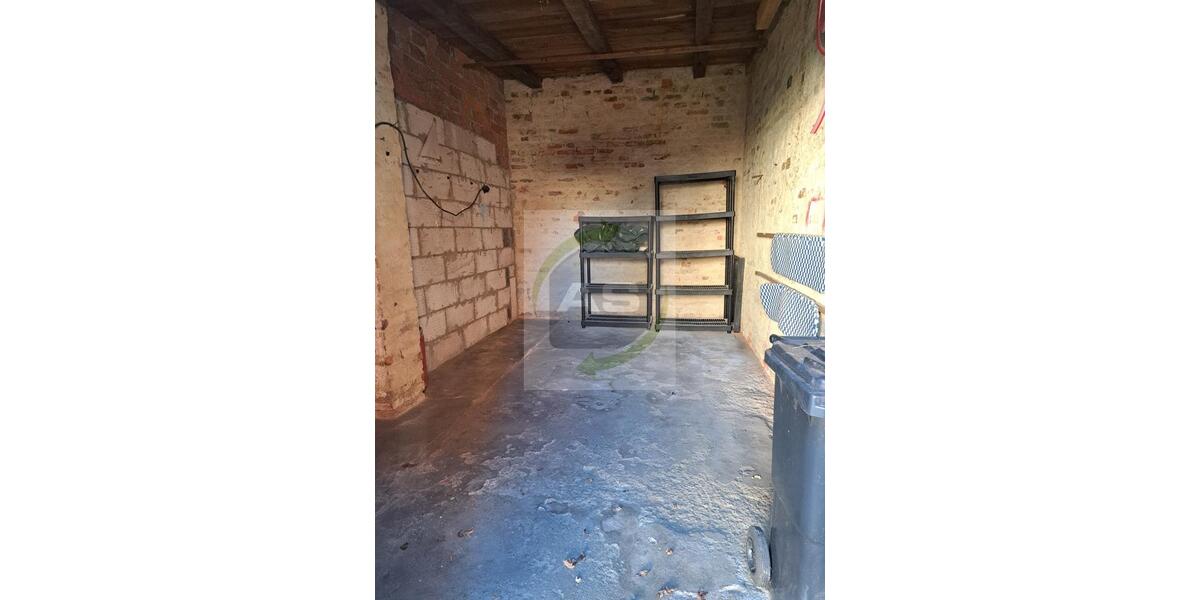 Etagenwohnung Zwickau Cainsdorf - 2 Zimmer, 88 m&sup2;, 399&euro; | Angebot:25976336