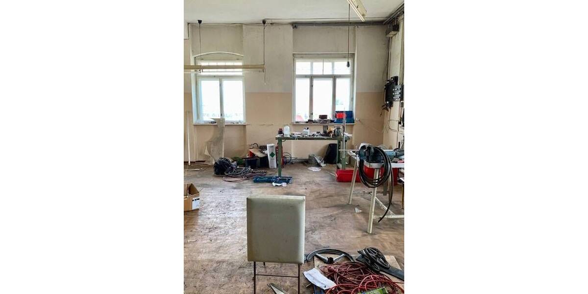 Mehrfamilienhaus, Wohnhaus Treuen Eich - 6 Zimmer, 237 m&sup2;, 65.000&euro; | Angebot:25741447