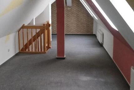 Wohnung Zwickau - 5 Zimmer, 600&euro; | Angebot:22752530