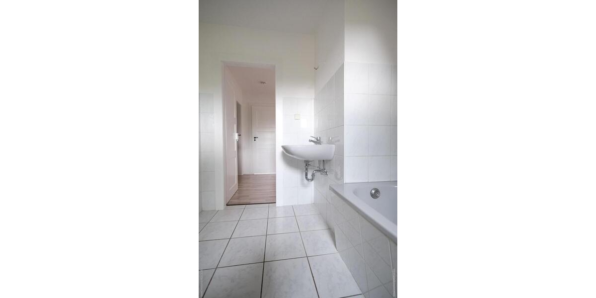 Dachgeschoßwohnung Zwickau Zwickau-Nord - 2 Zimmer, 52 m&sup2;, 285&euro; | Angebot:25790181