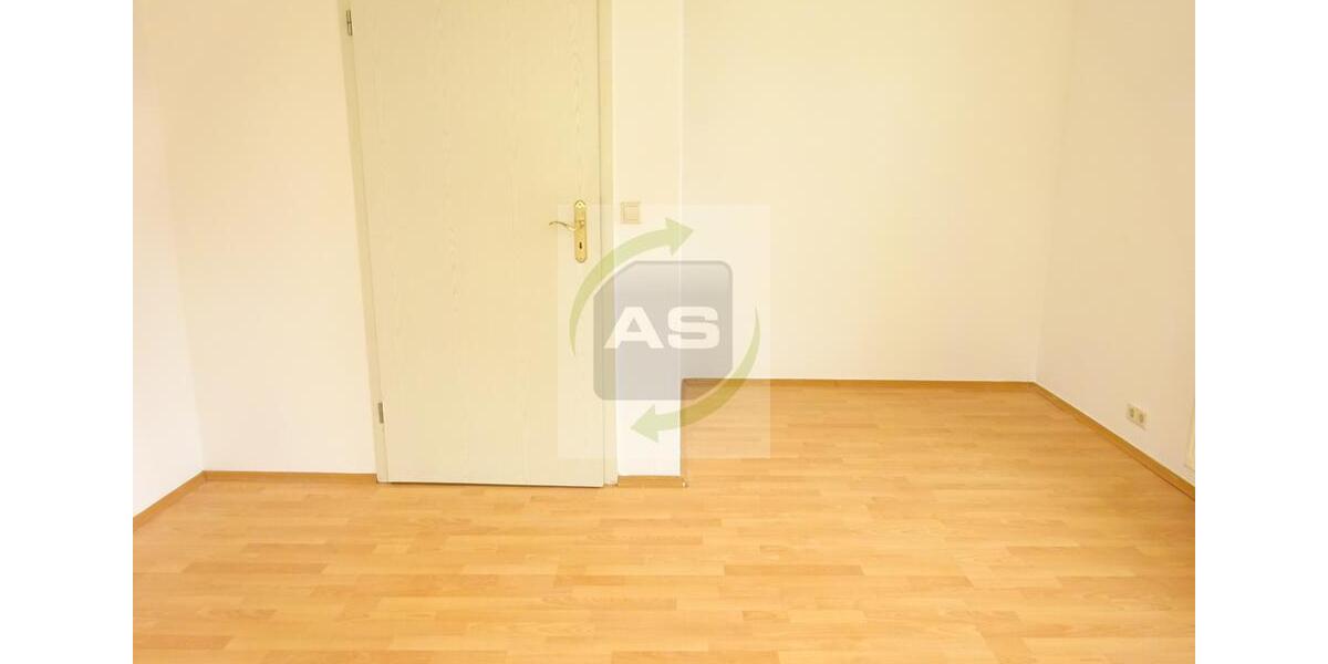 Etagenwohnung Zwickau - 2 Zimmer, 62 m&sup2;, 361&euro; | Angebot:22591314