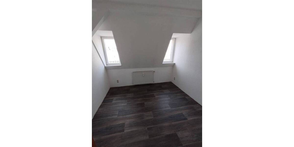 Etagenwohnung Reichenbach Reichenbach - 3 Zimmer, 103 m&sup2;, 399&euro; | Angebot:26789810