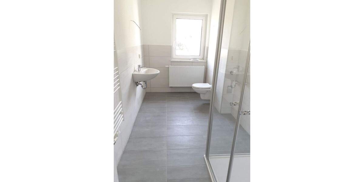 Etagenwohnung Oelsnitz/Erzgebirge Oelsnitz - 2 Zimmer, 61 m&sup2;, 410&euro; | Angebot:25845487