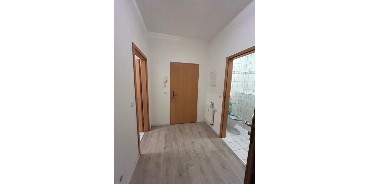 Etagenwohnung Zwickau - 2 Zimmer, 48 m&sup2;, 500&euro; | Angebot:25870337