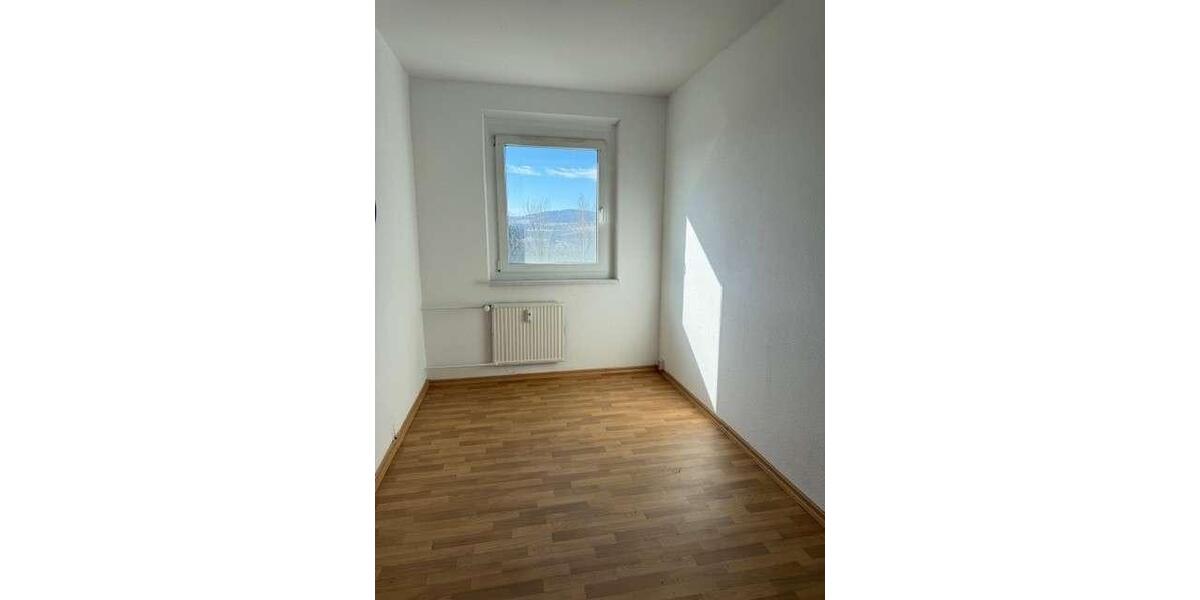 Etagenwohnung Schwarzenberg/Erzgebirge Erzgebirge - 4 Zimmer, 69 m&sup2;, 228&euro; | Angebot:25375165