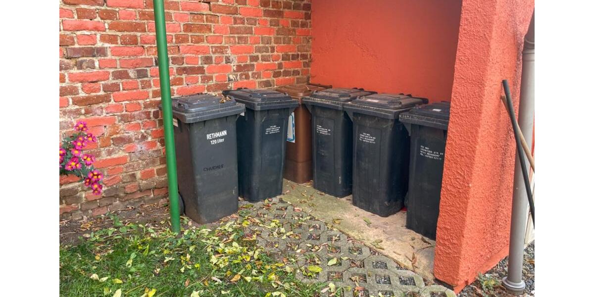 Etagenwohnung Werdau - 2 Zimmer, 41 m&sup2;, 250&euro; | Angebot:22269557