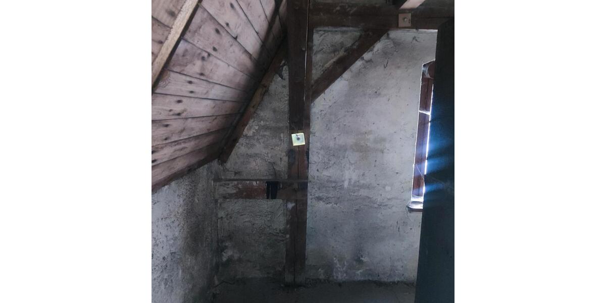 Einfamilienhaus Reichenbach im Vogtland - 2 Zimmer, 90 m&sup2;, 35.000&euro; | Angebot:25721282